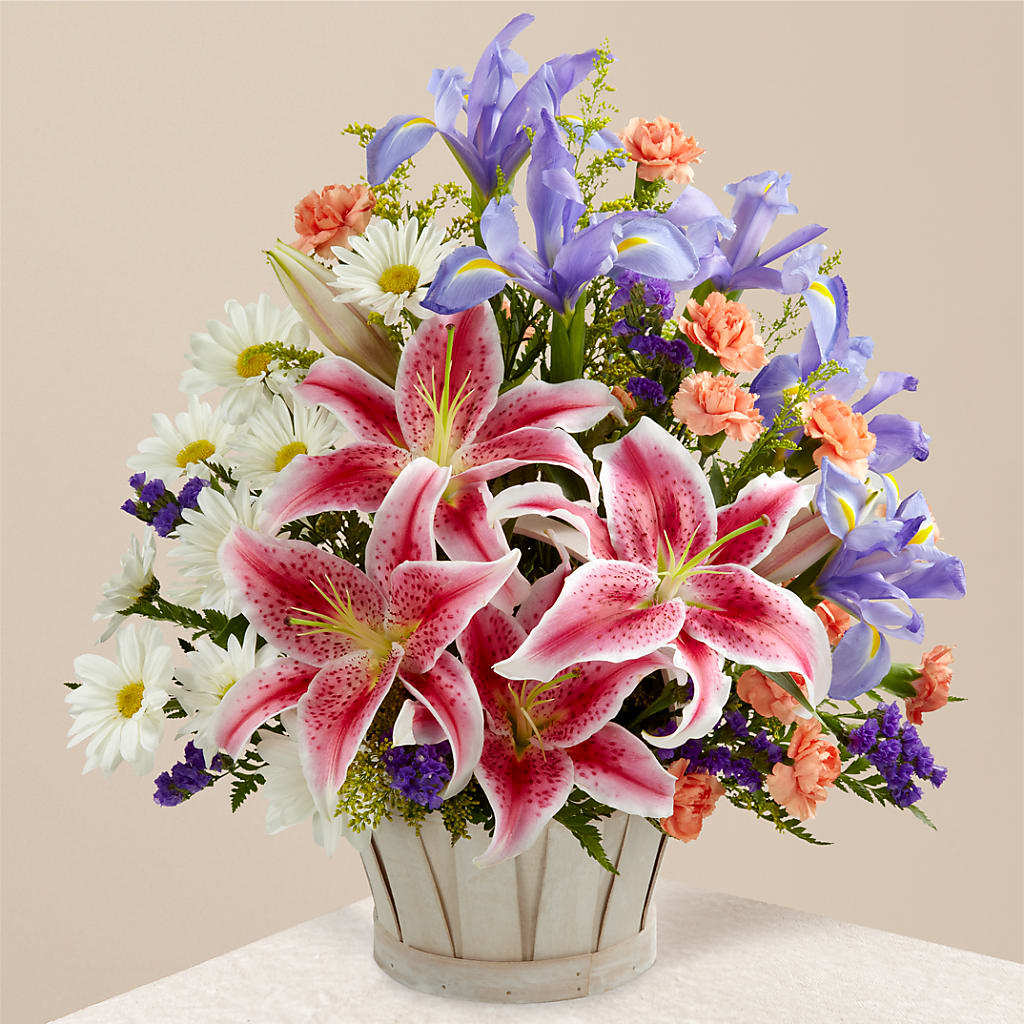 The Wondrous Nature Bouquet – Fleuriste Rive Sud, Longueuil PQ