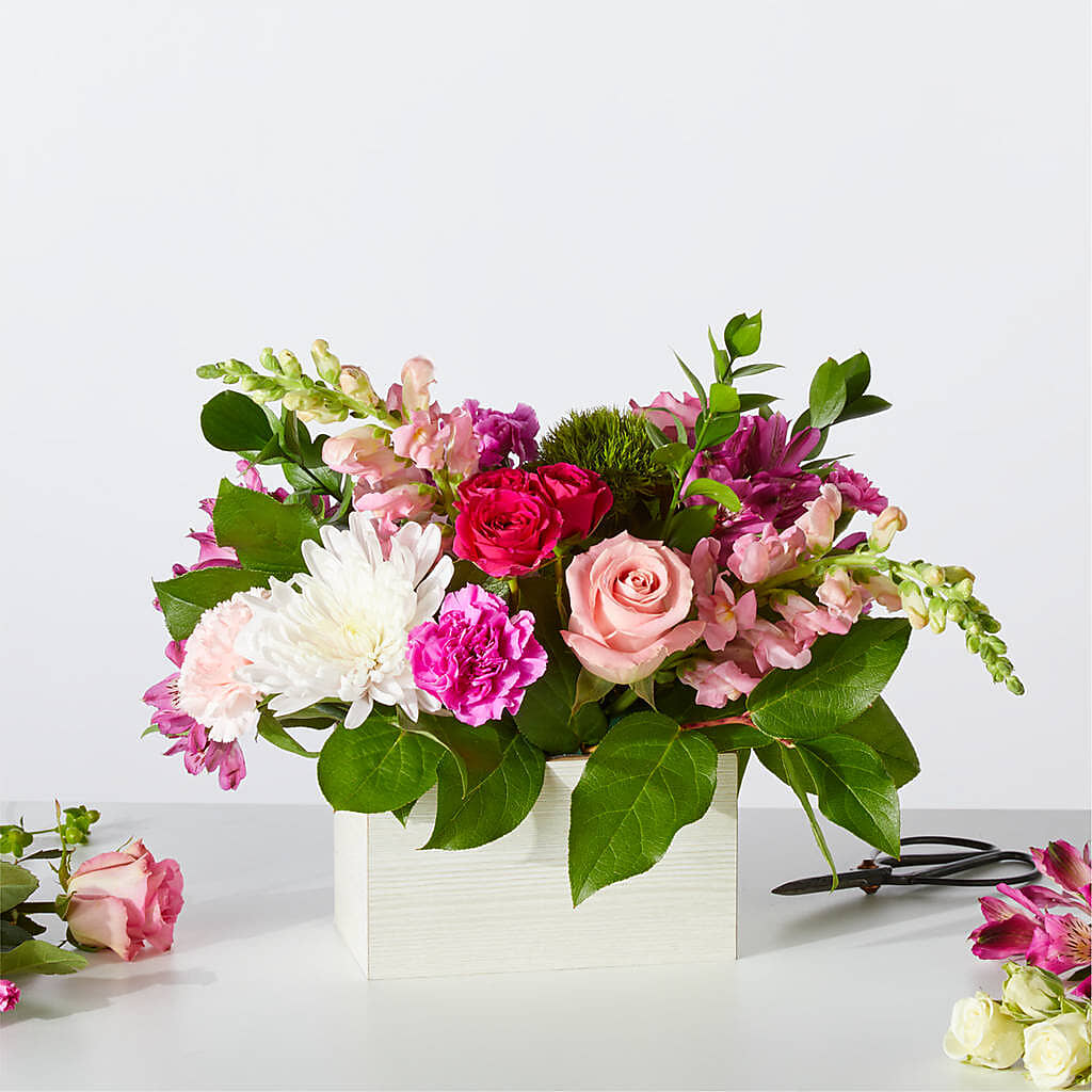 Sweetberry Box – A Florist Original – Fleuriste Rive Sud, Longueuil PQ