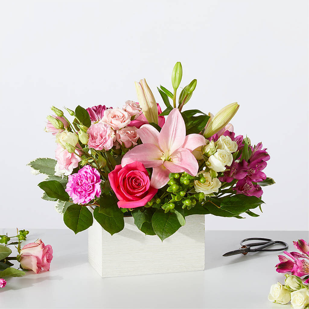 Sweetberry Box – A Florist Original – Fleuriste Rive Sud, Longueuil PQ