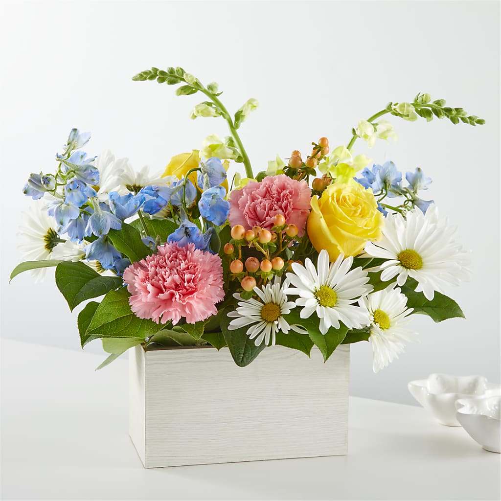 Sun Salutation Box Bouquet – Fleuriste Rive Sud, Longueuil PQ