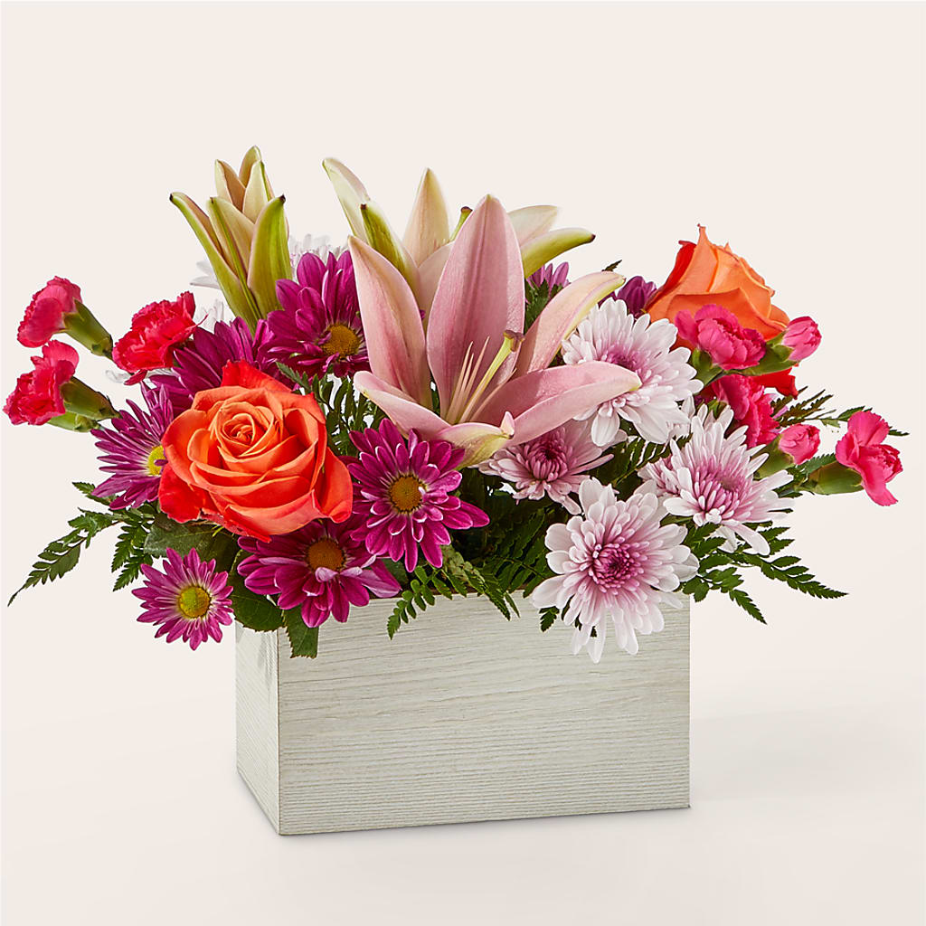 Light of My Life Box Bouquet – Fleuriste Rive Sud, Longueuil PQ