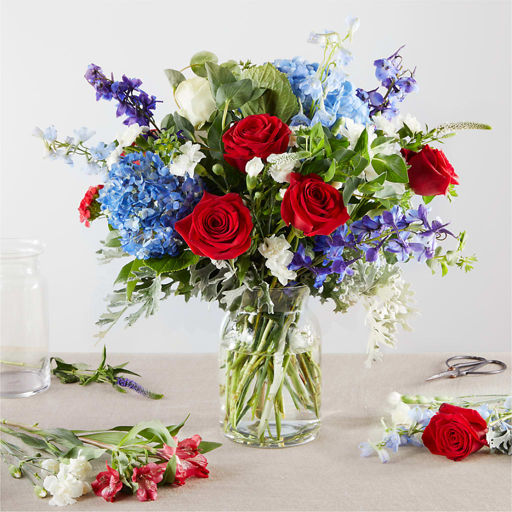Star Spangled - A Florist Original – Fleuriste Rive Sud, Longueuil PQ