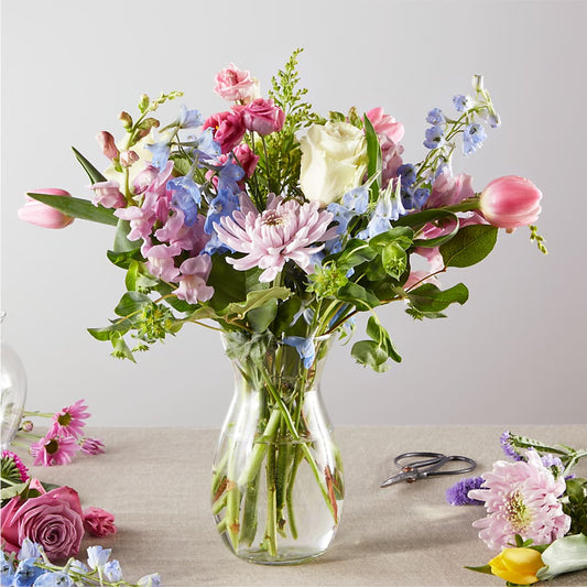 Pastel Tradition - A Florist Original – Fleuriste Rive Sud, Longueuil PQ