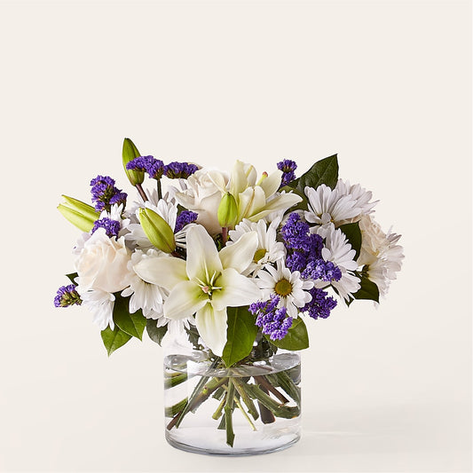 Beyond Blue Bouquet – Fleuriste Rive Sud, Longueuil PQ