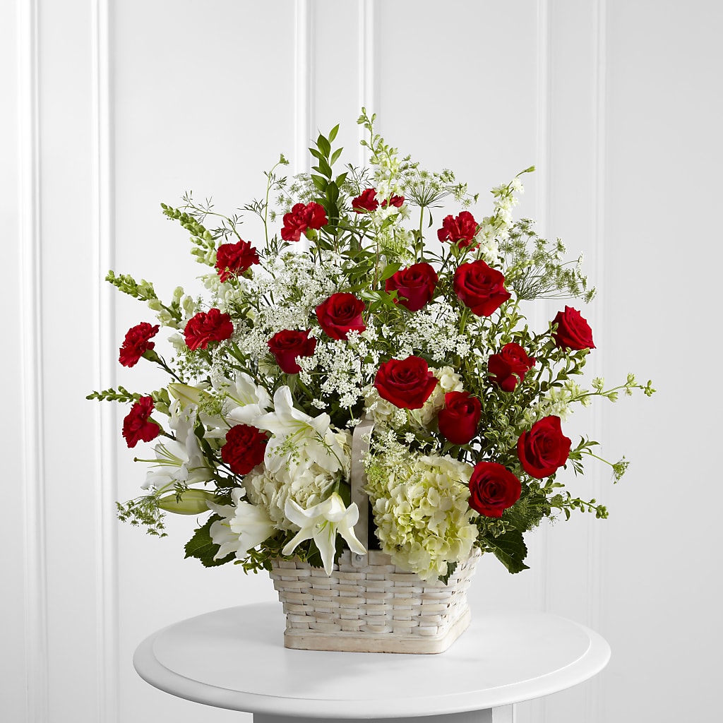 In Loving Memory Arrangement – Fleuriste Rive Sud, Longueuil PQ