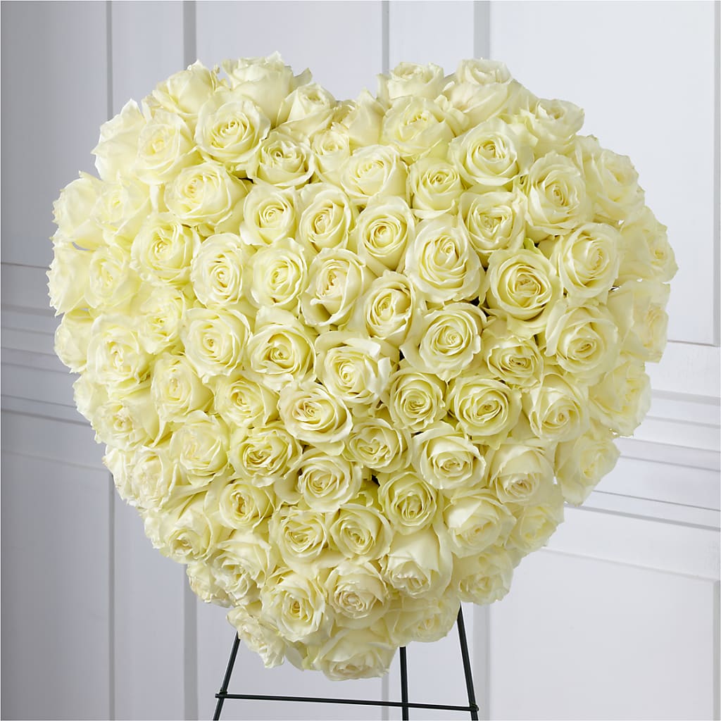 Elegant Remembrance Standing Heart – Fleuriste Rive Sud, Longueuil PQ