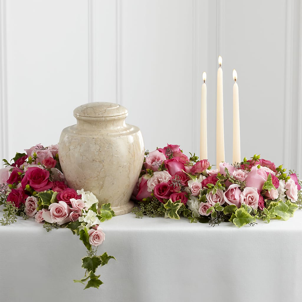 Remembrance Arrangement – Fleuriste Rive Sud, Longueuil PQ