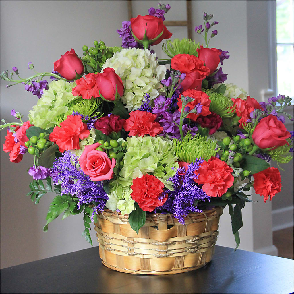 Warm Embrace Arrangement – Fleuriste Rive Sud, Longueuil PQ