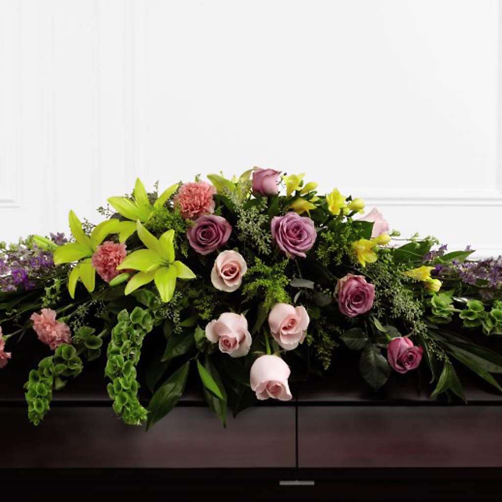 Forever Beloved Casket Spray – Fleuriste Rive Sud, Longueuil PQ