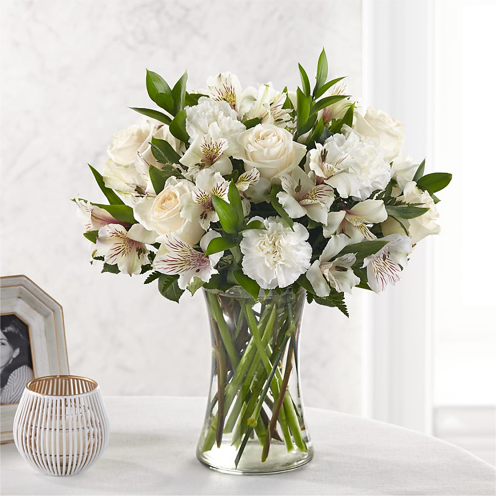 Cherished Friend Bouquet – Fleuriste Rive Sud, Longueuil PQ