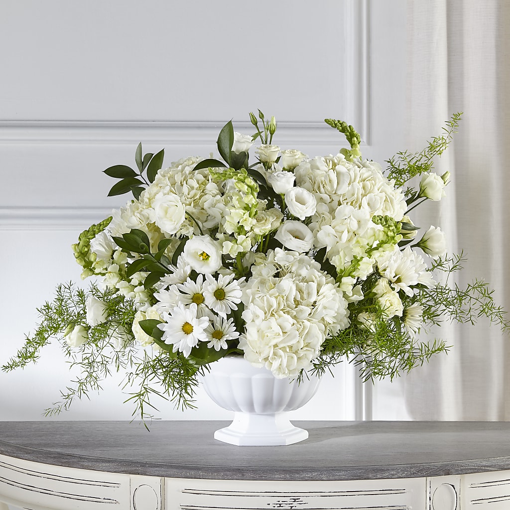 Love & Compassion Arrangement – Fleuriste Rive Sud, Longueuil PQ