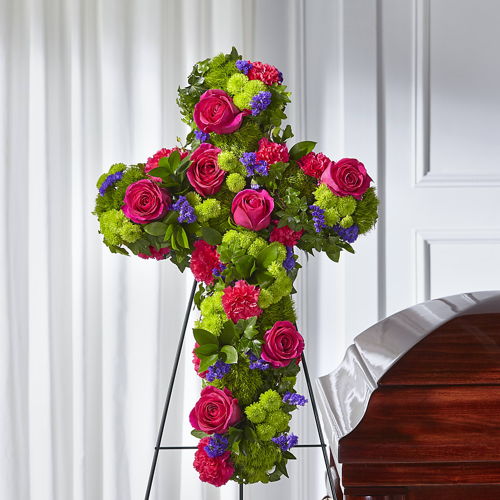 Tribute Rose Floral Cross – Fleuriste Rive Sud, Longueuil PQ