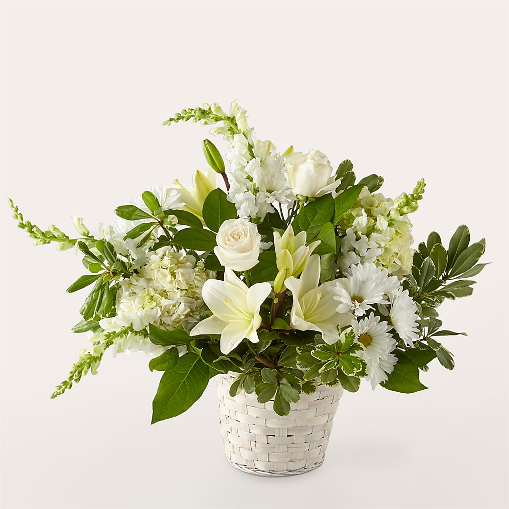 Ivory Elegance Floral Basket – Fleuriste Rive Sud, Longueuil PQ
