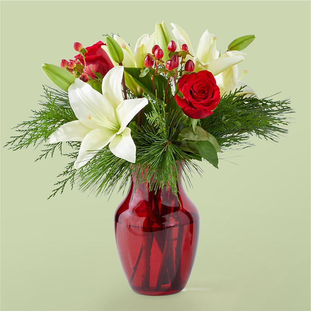 Evergreen Delight Bouquet – Fleuriste Rive Sud, Longueuil PQ