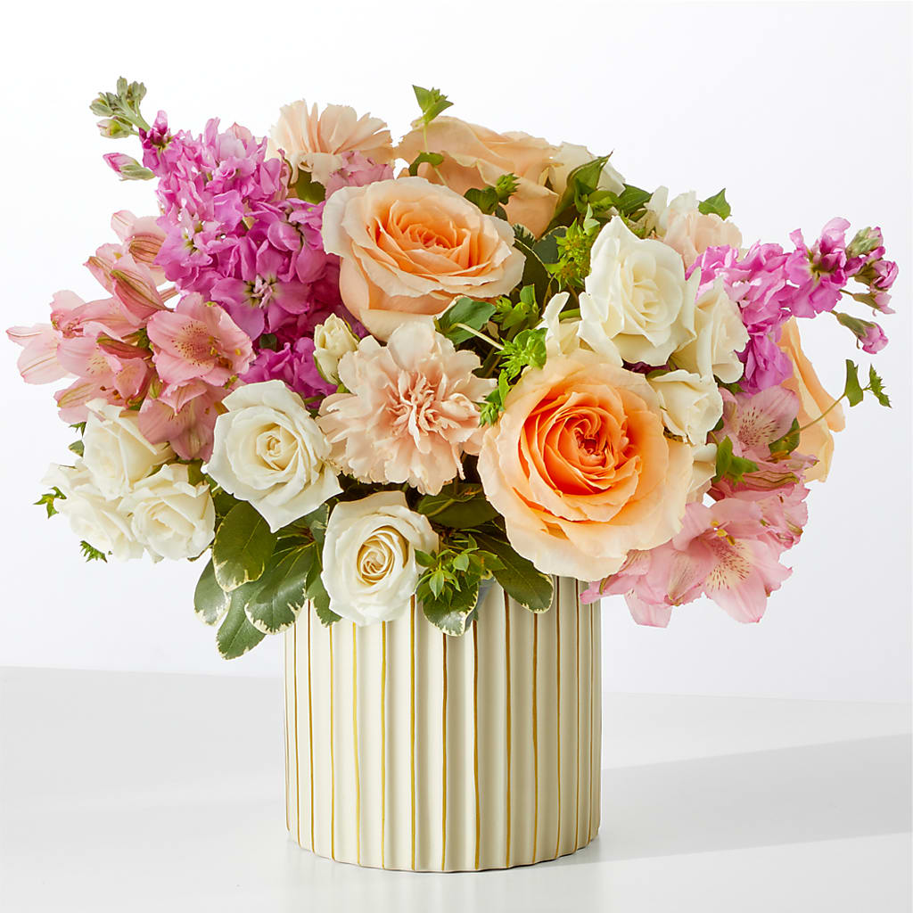 Paradise Bouquet with Ivory Vase – Fleuriste Rive Sud, Longueuil PQ