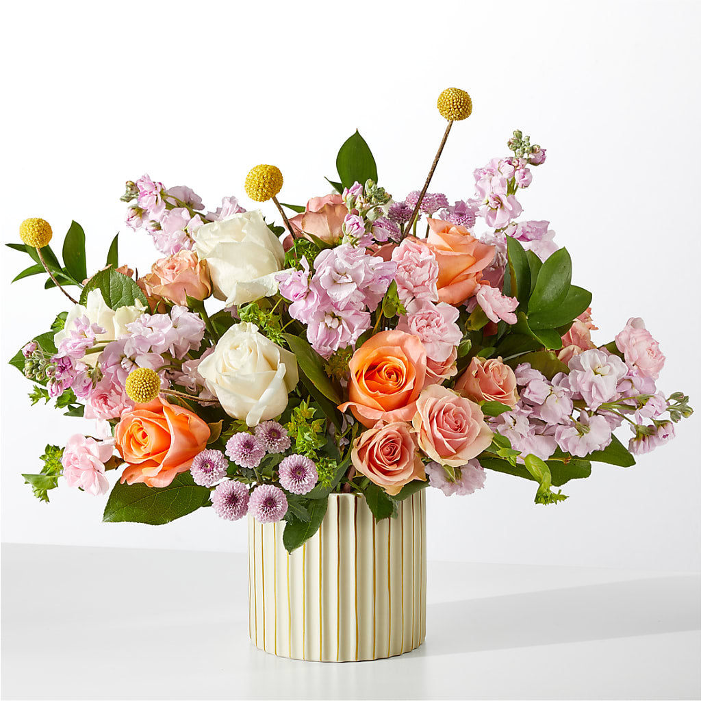 French Market Bouquet with Ivory Vase – Fleuriste Rive Sud, Longueuil PQ