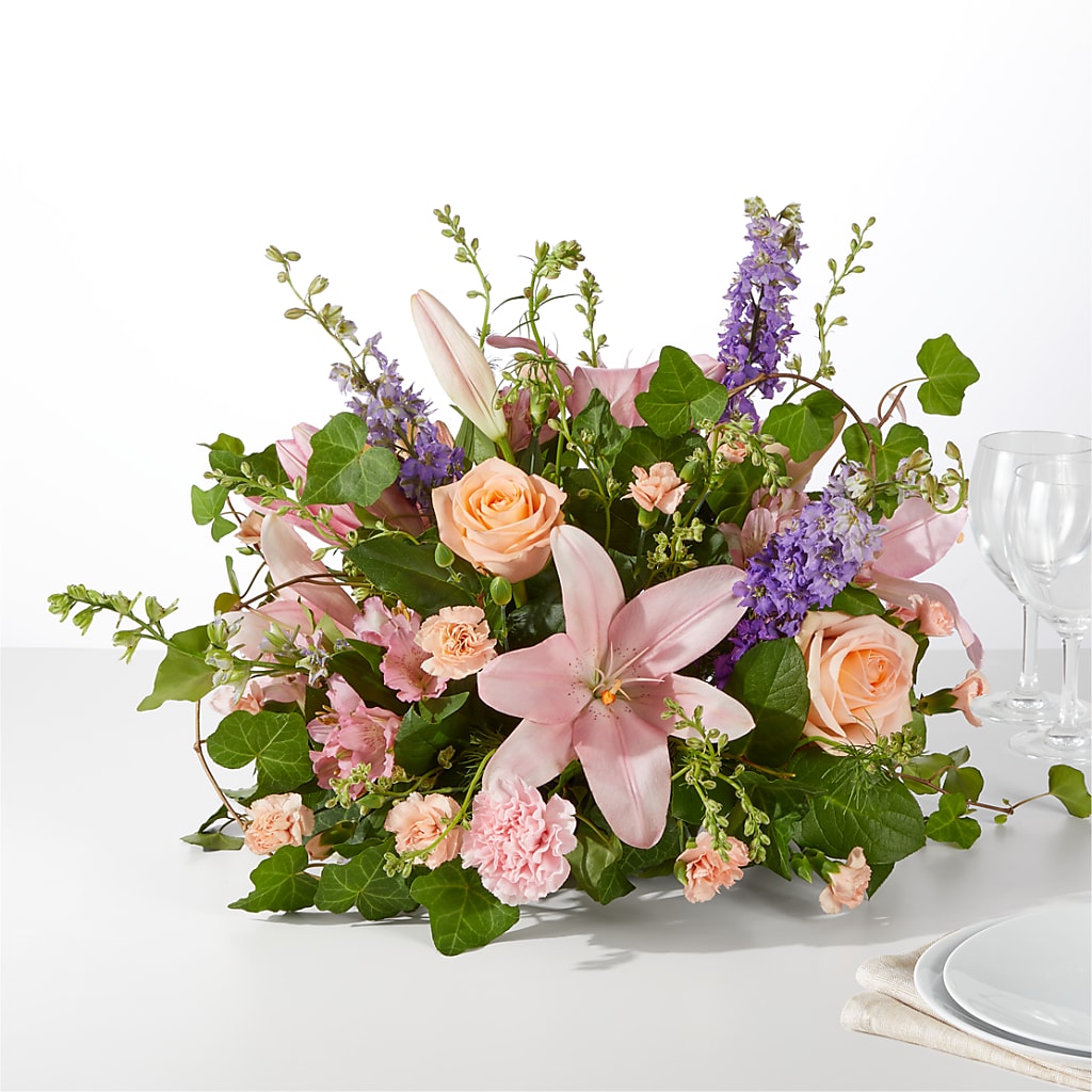 Blossom Time Centerpiece – Fleuriste Rive Sud, Longueuil PQ