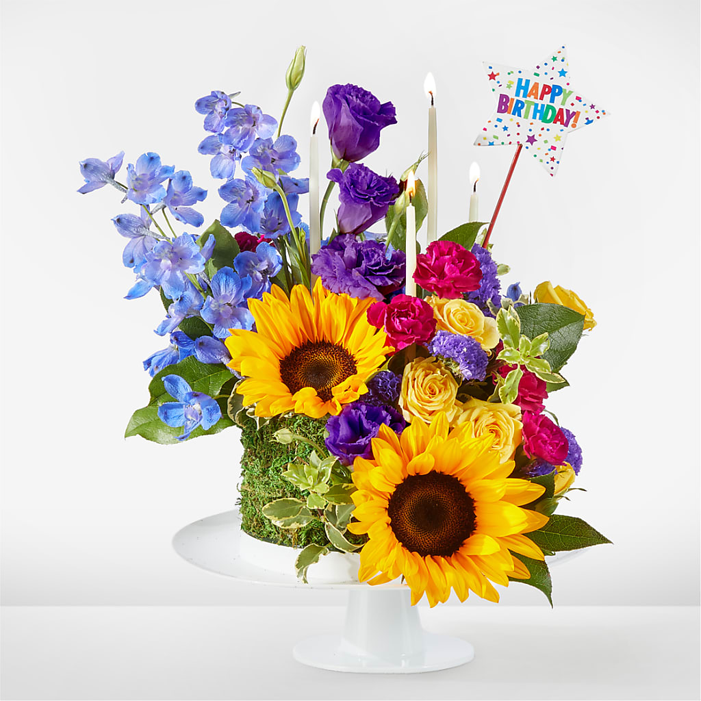 Star of the Day Floral Cake – Fleuriste Rive Sud, Longueuil PQ