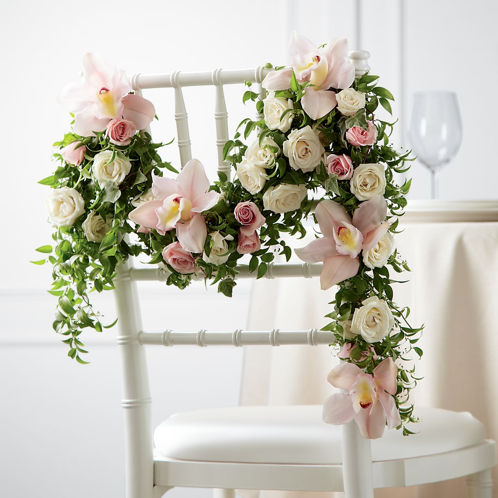 Orchid Rose Chair Décor – Fleuriste Rive Sud, Longueuil PQ
