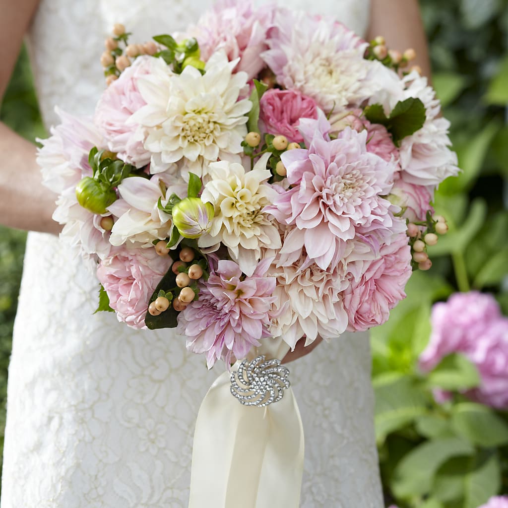 Heart's Promise Bouquet – Fleuriste Rive Sud, Longueuil PQ