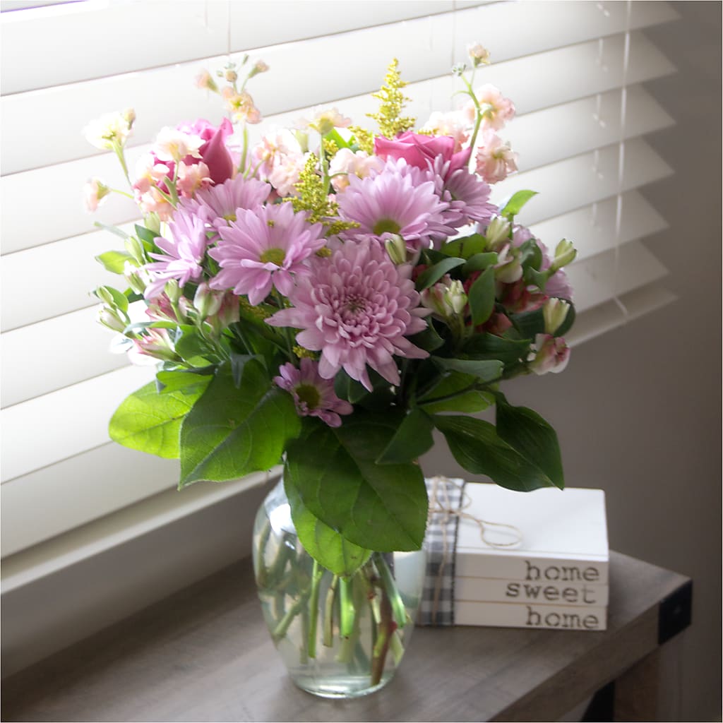 Pastel Tradition - A Florist Original –  Fleuriste Rive Sud, Longueuil PQ