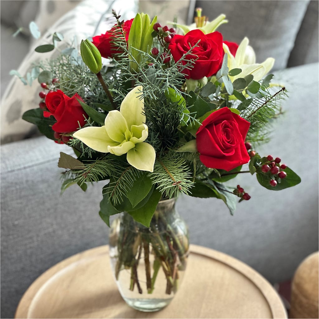 Glittering Lights Bouquet –  Fleuriste Rive Sud, Longueuil PQ