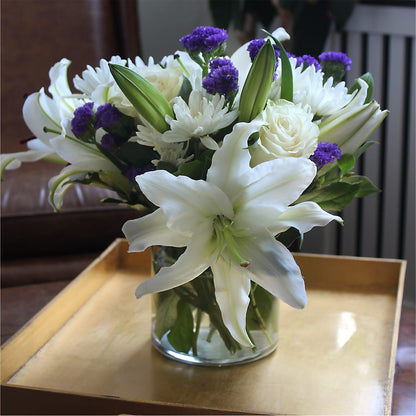 Beyond Blue Bouquet –  Fleuriste Rive Sud, Longueuil PQ