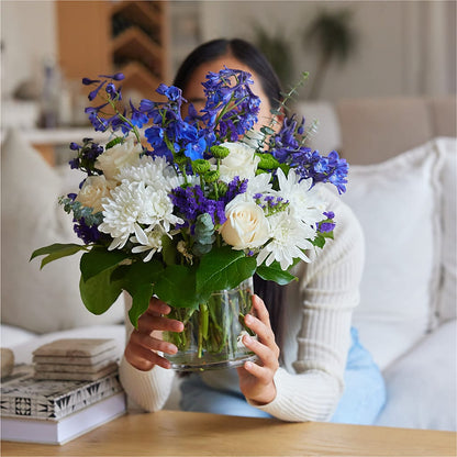 Cerulean Waves Bouquet –  Fleuriste Rive Sud, Longueuil PQ
