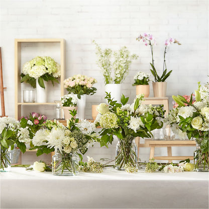 Classic Ivory – A Florist Original –  Fleuriste Rive Sud, Longueuil PQ