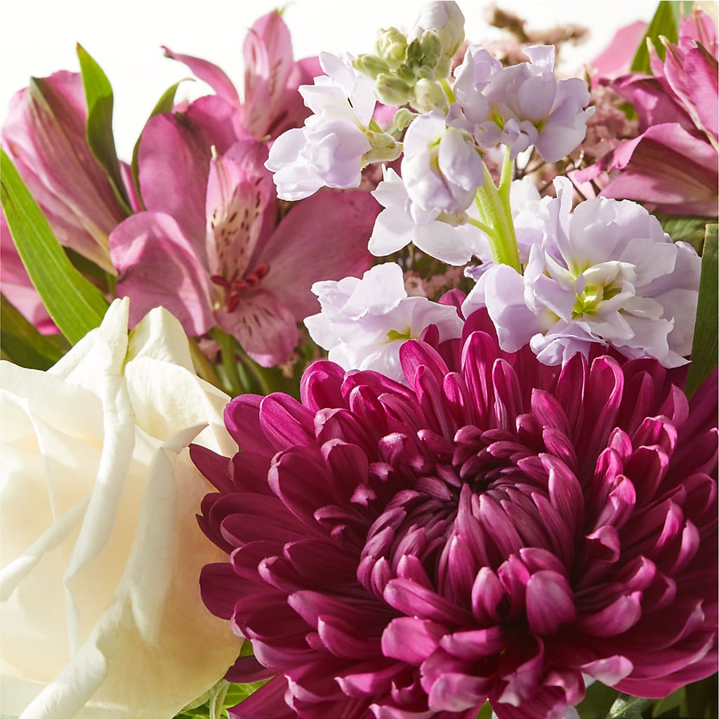 Amethyst Dreams Bouquet –  Fleuriste Rive Sud, Longueuil PQ