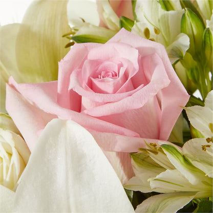 Kindhearted Bouquet –  Fleuriste Rive Sud, Longueuil PQ