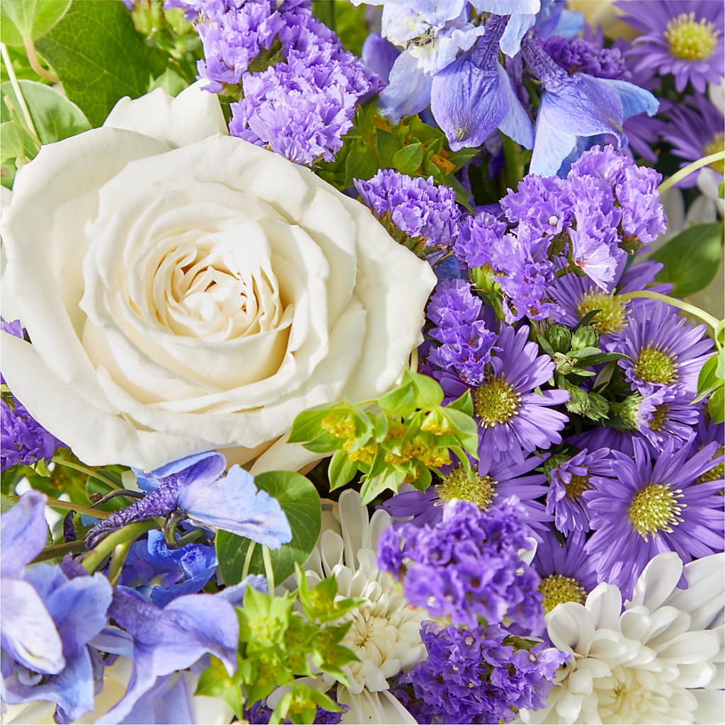 Genuine Gestures Bouquet –  Fleuriste Rive Sud, Longueuil PQ