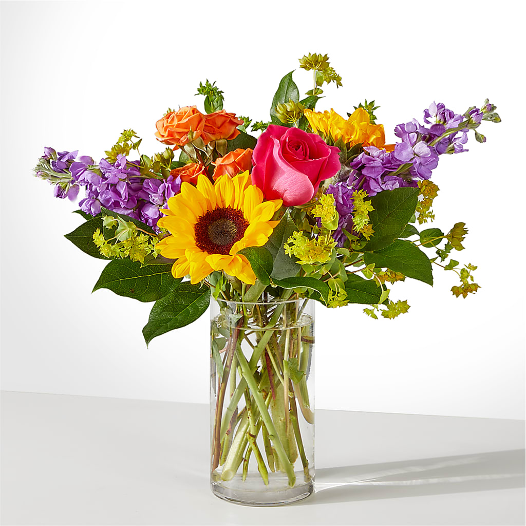 Vibrant Greetings Bouquet –  Fleuriste Rive Sud, Longueuil PQ