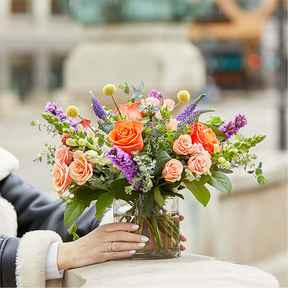 The Standout Bouquet –  Fleuriste Rive Sud, Longueuil PQ