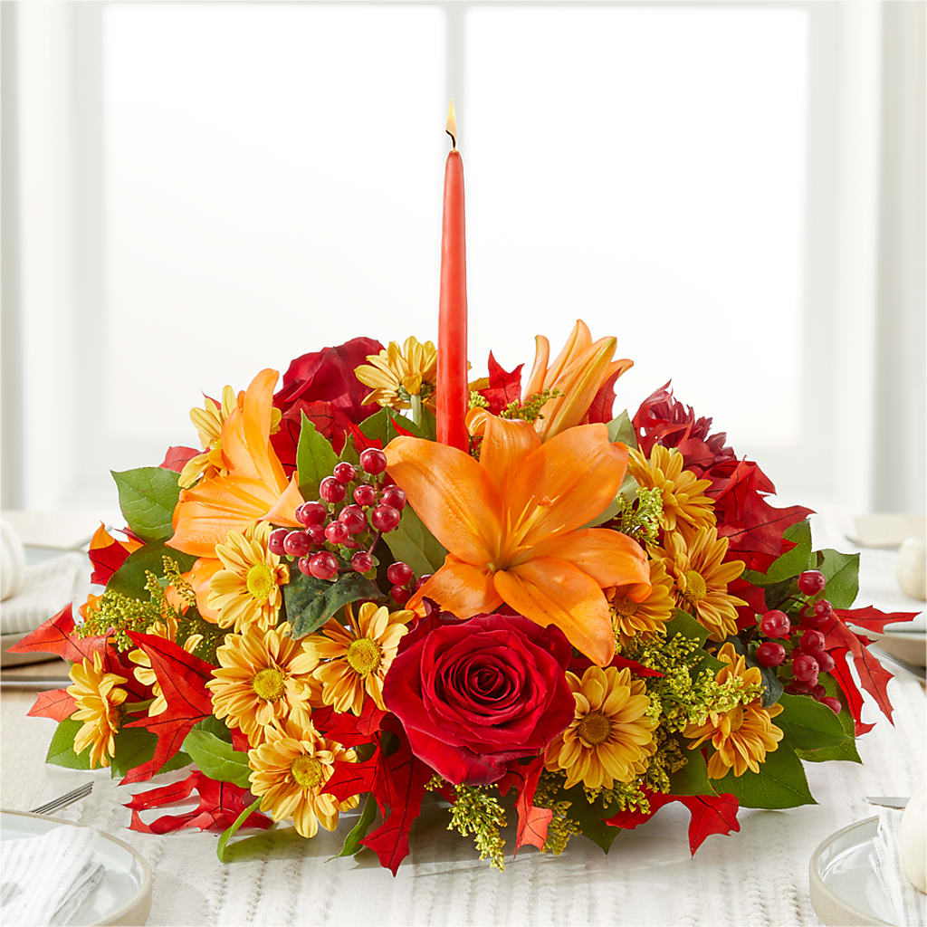 Autumn's Embrace Centerpiece –  Fleuriste Rive Sud, Longueuil PQ