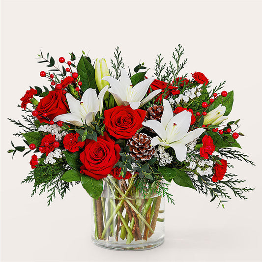 Best in Snow Bouquet –  Fleuriste Rive Sud, Longueuil PQ