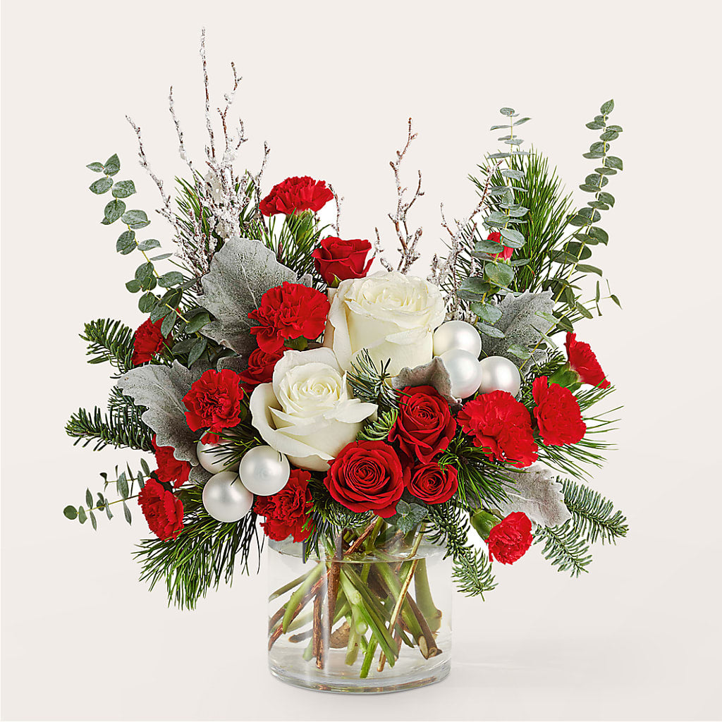 Trimming the Tree Bouquet –  Fleuriste Rive Sud, Longueuil PQ