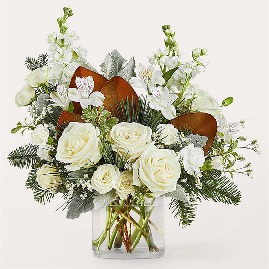 Fresh Snowfall Bouquet –  Fleuriste Rive Sud, Longueuil PQ